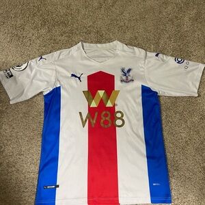 Zaha Crystal Palace soccer Jersey. Size medium perfect condition